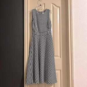 Calvin Klein Gingham black and white flare midi dress